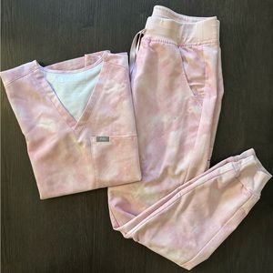 Marble Pink Figs Scrubs XS